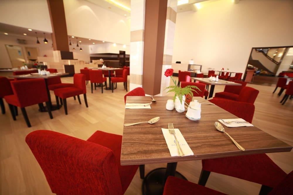 Grand Riverview Hotel Kota Bharu Exteriér fotografie