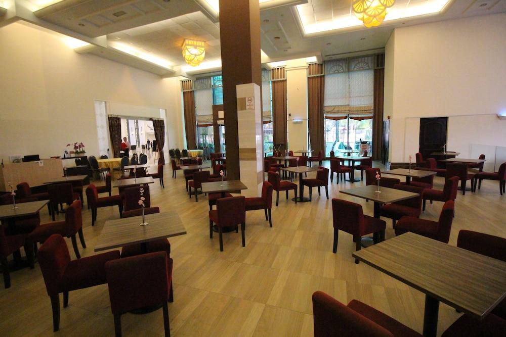 Grand Riverview Hotel Kota Bharu Exteriér fotografie